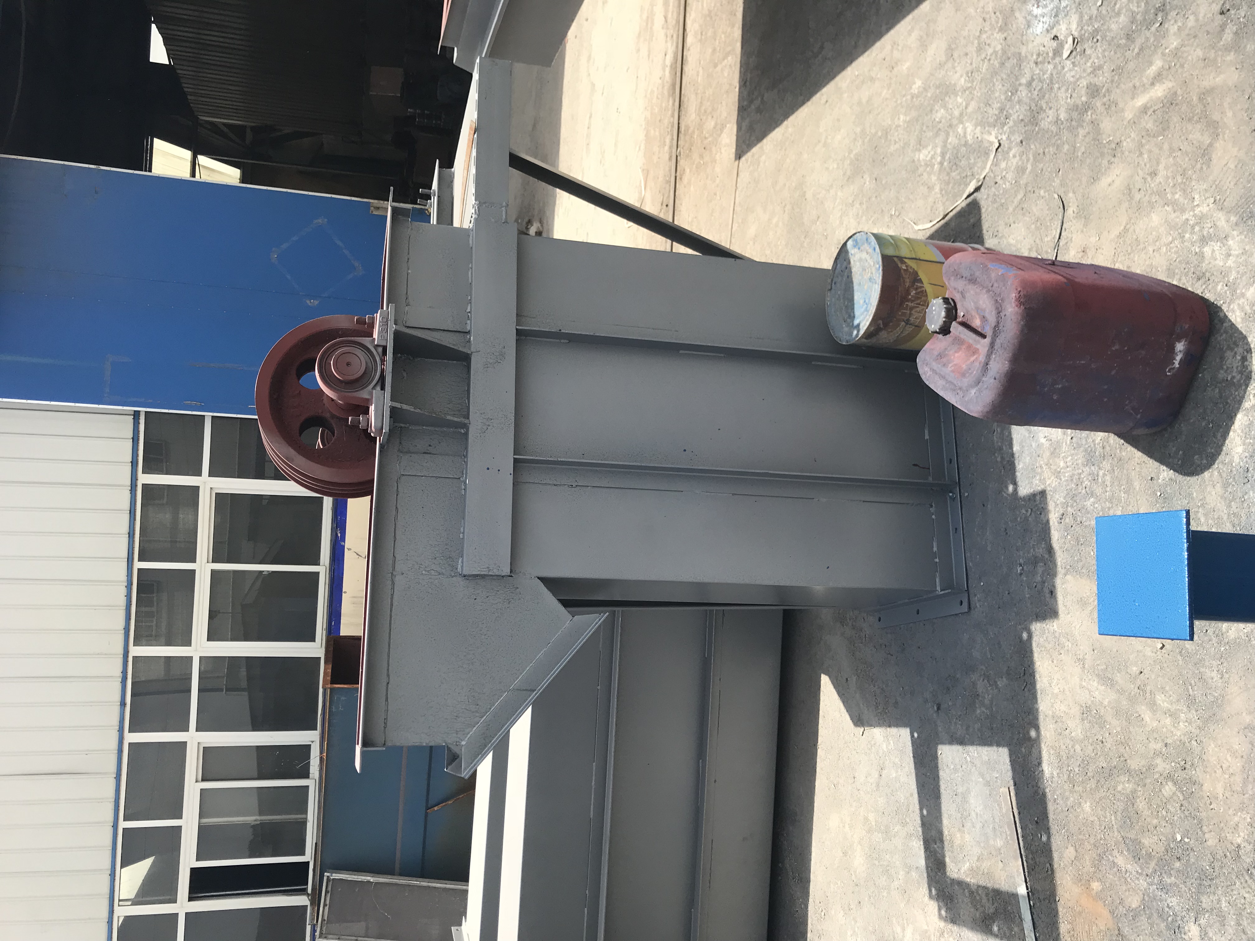 斗式提升機剎車、逆止、密封、潤滑問題都需要在設計